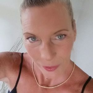 Meet your Posher, Cathy